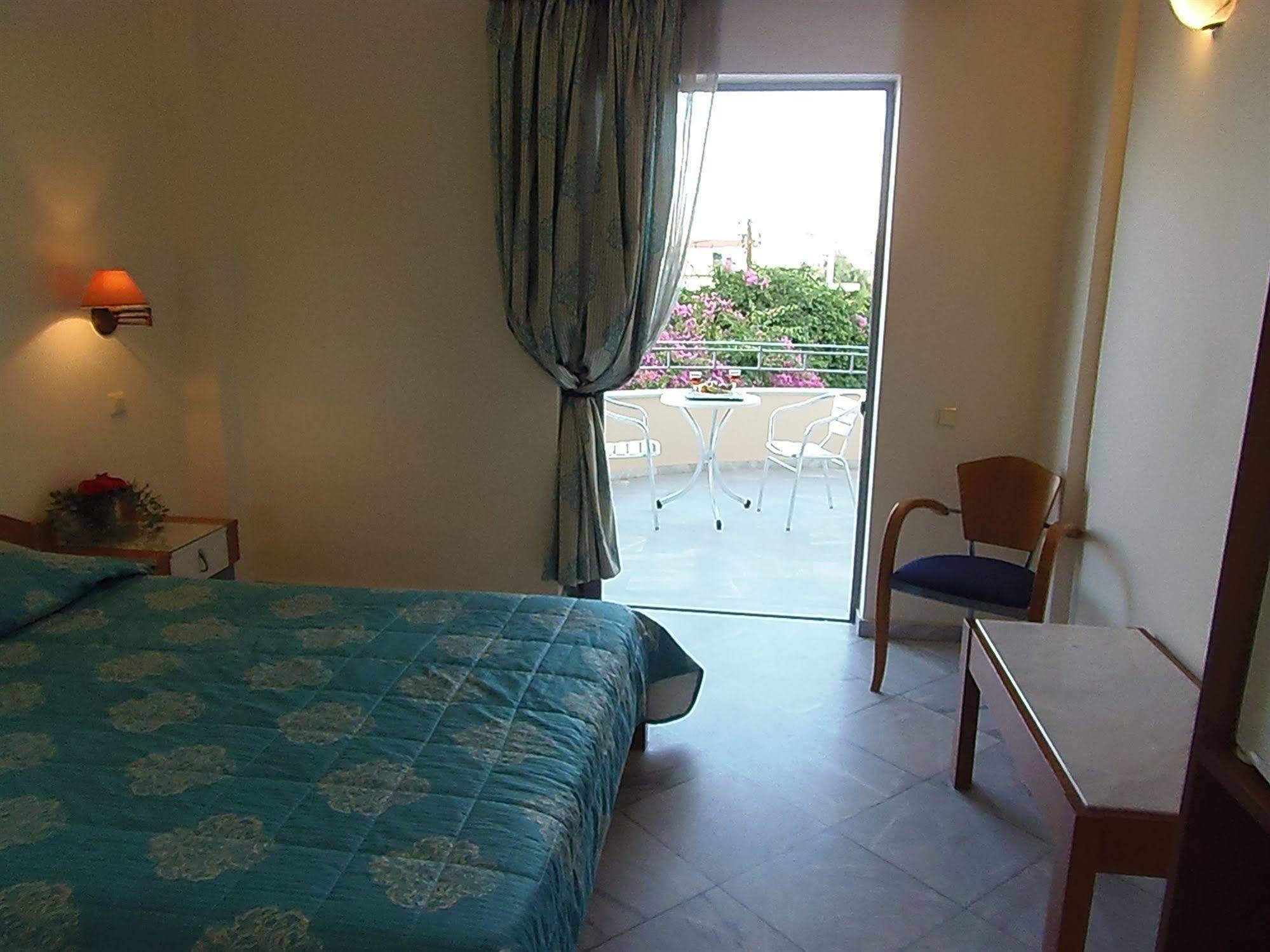 Hotel Atlantica Yakinthos Kato Daratso Exterior foto