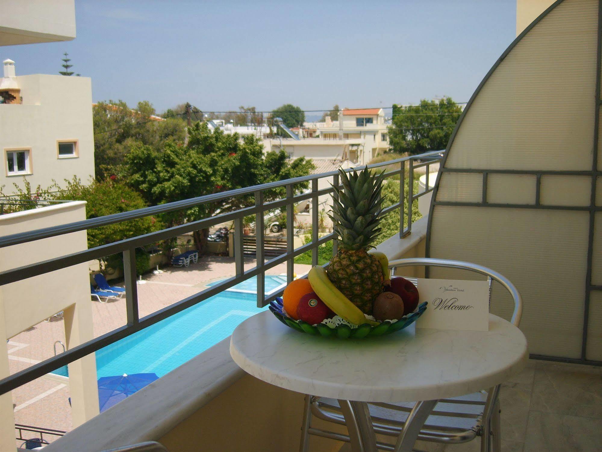Hotel Atlantica Yakinthos Kato Daratso Exterior foto